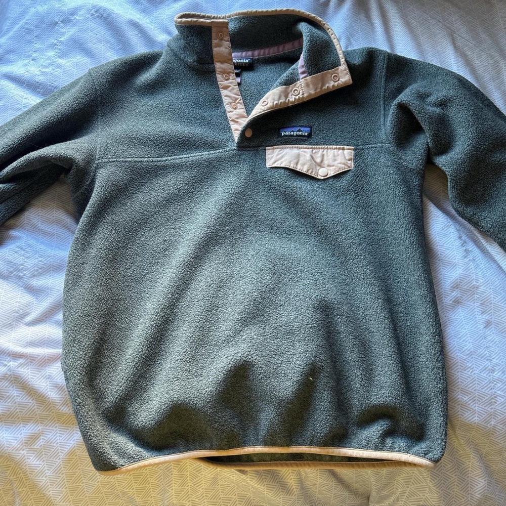 Patagonia Grey Womens fleece pullover